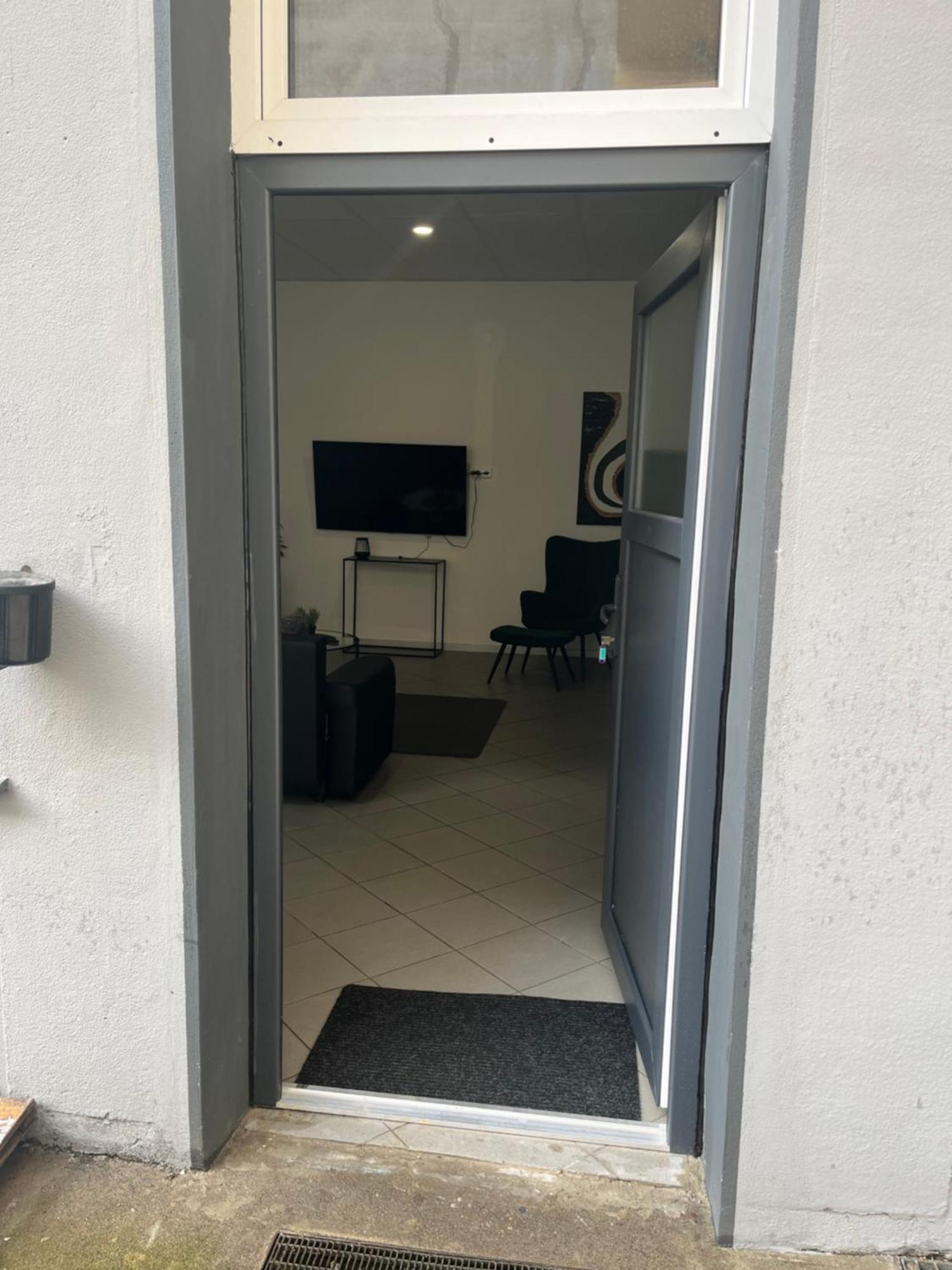 Apartment Central 10D 55Qm Wi-Fi Free Parking Calm Back House Дортмунд Экстерьер фото